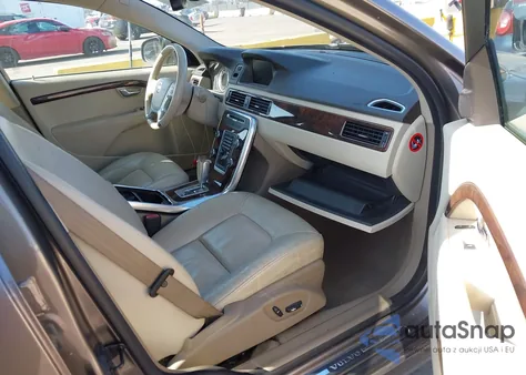 2012 Volvo S80 3.2/3.2 Platinum/3.2 Premier Plus z USA, uszkodzony, nr VIN YV1940AS1C1162949